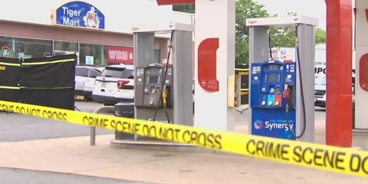 1 dead, 1 injured after Richmond Highway shooting in Alexandria